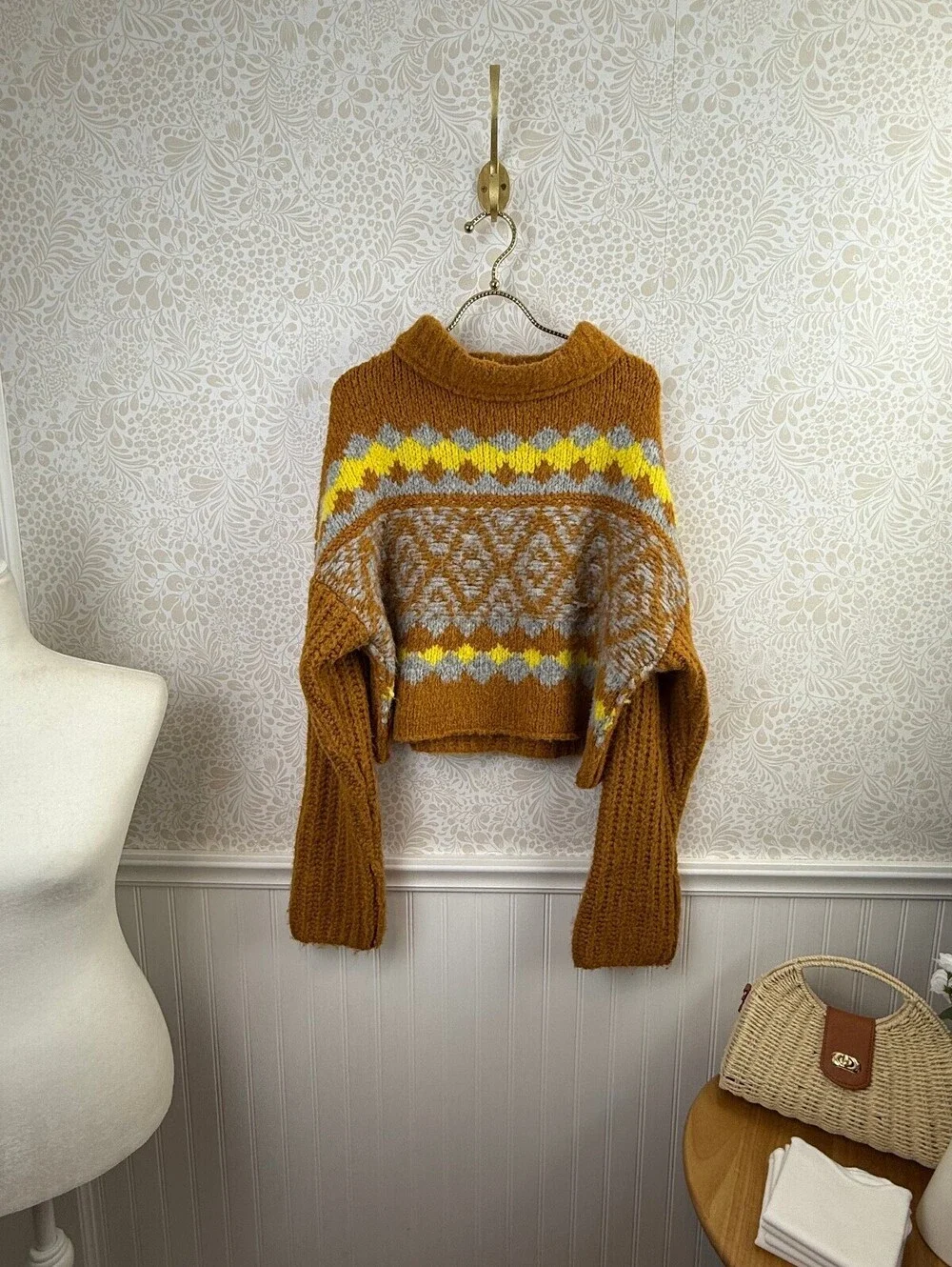 Free People Yellow and Gray Wool Blend Alpine Cropped Sweater - Size - Medium